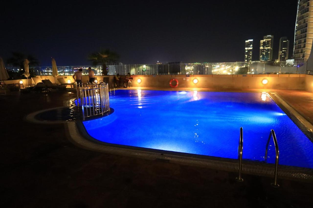 At The Top Marina, Award Winning Property, Walk To Beach And Metro Station, Coliving Dubai Exterior foto